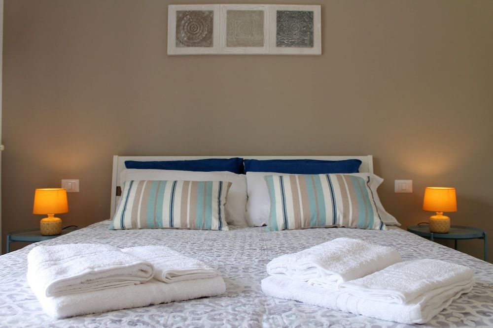 Dimore del Sud Family Triple Room, 1 Bedroom, City View 6