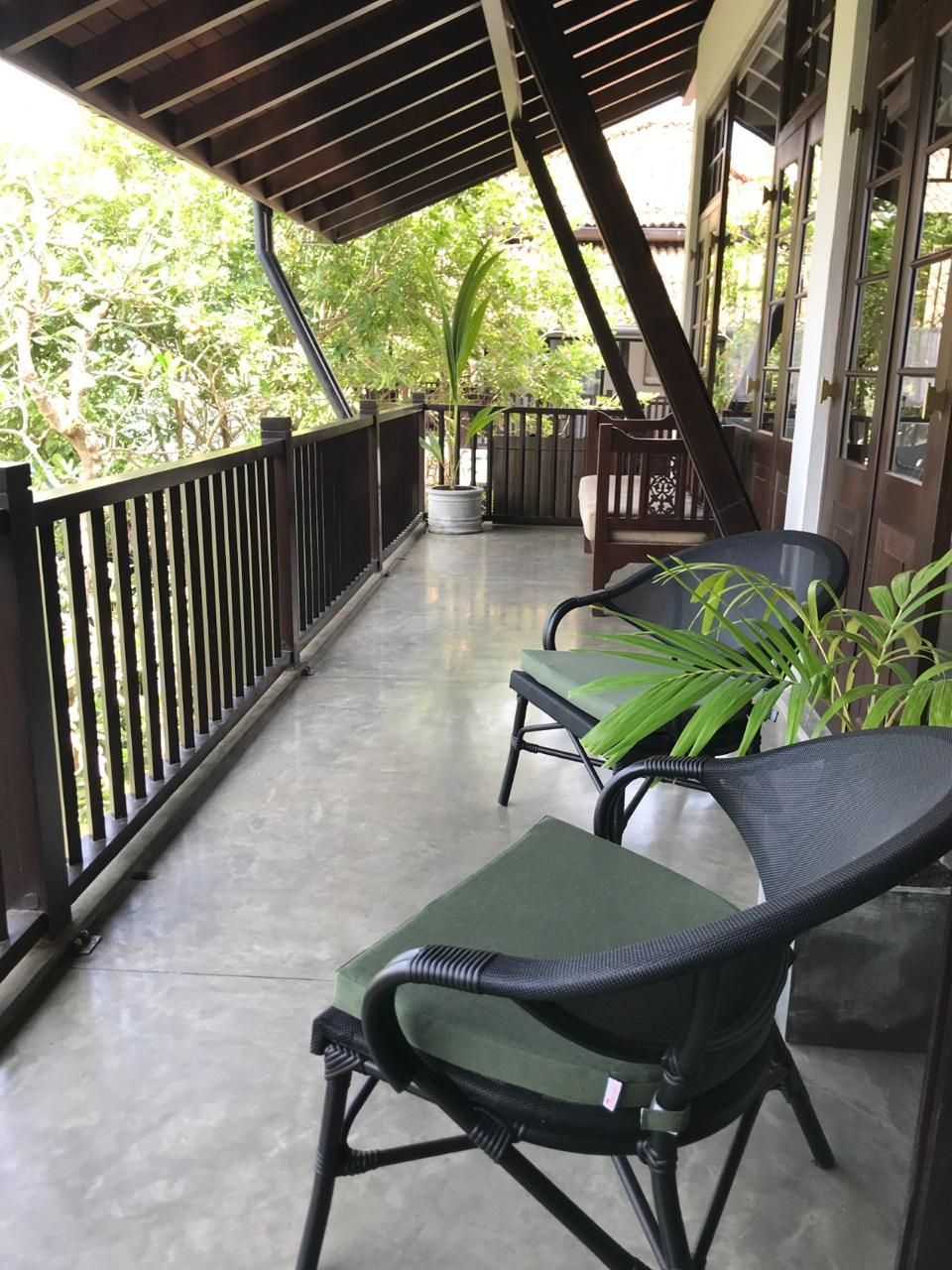 undefined The Postcard Galle 6