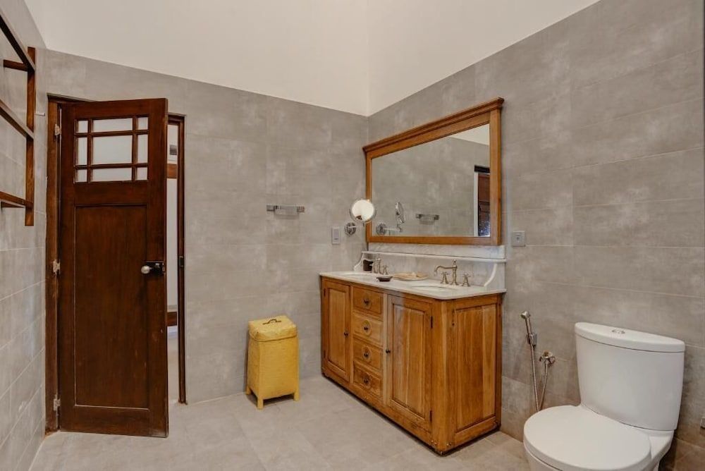 The Postcard Galle Deluxe Double Room 6