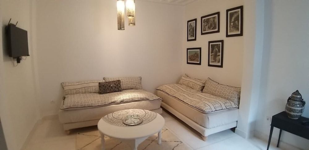 Riad Al Riad Executive Quadruple Room 5