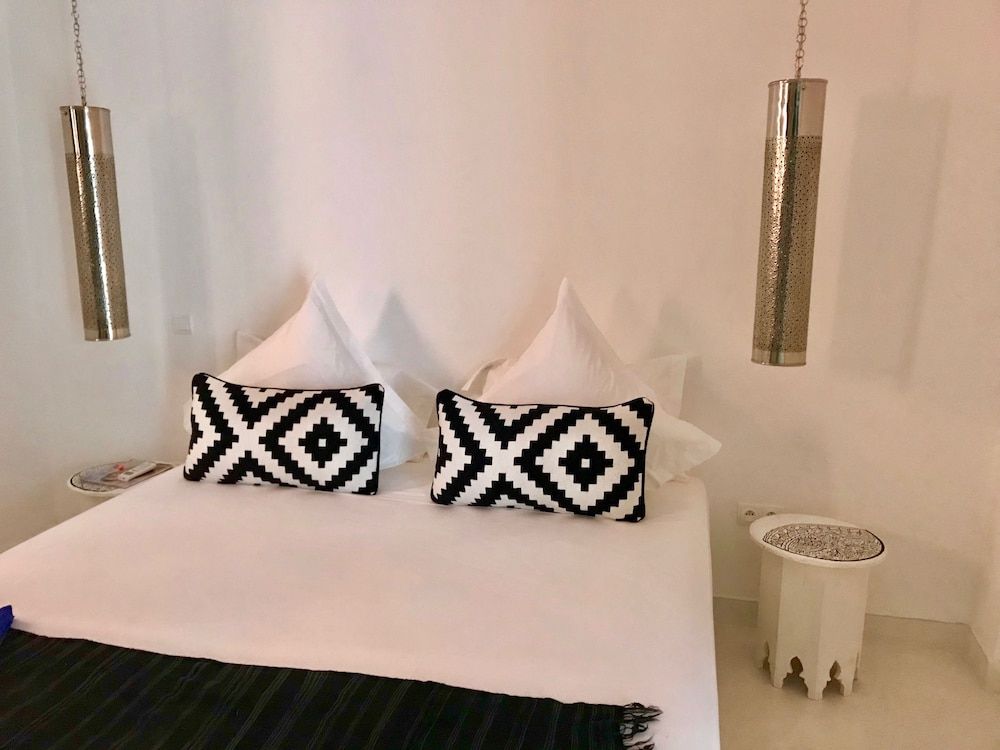 Riad Al Riad Executive Quadruple Room 2