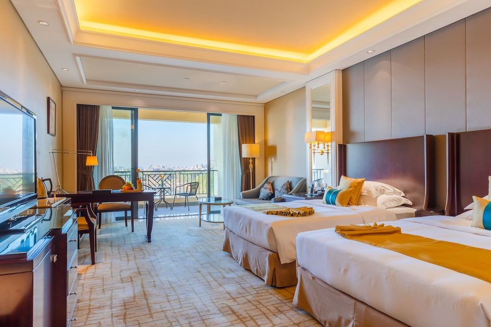 Deluxe Room with Garden View