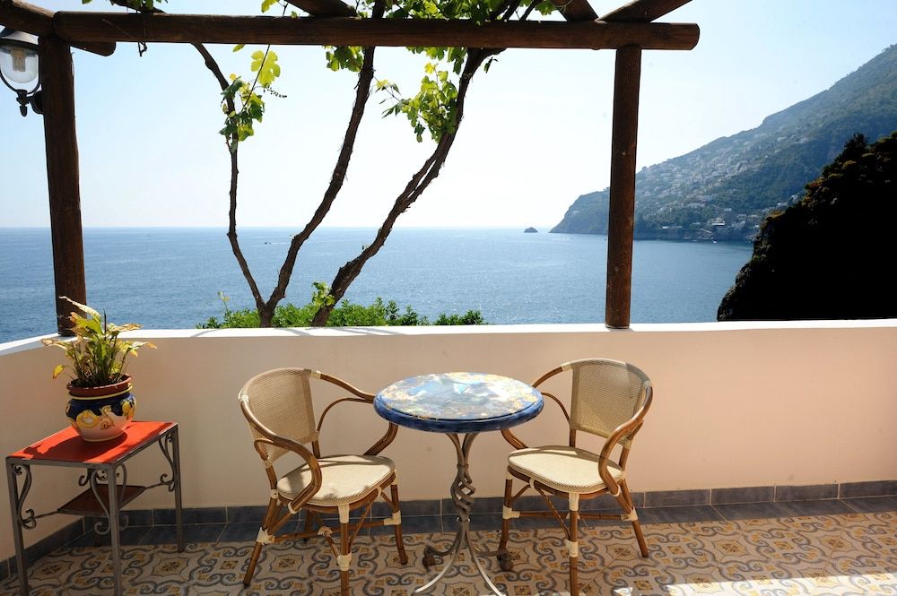 Locanda Del Fiordo Standard Quadruple Room, 1 Bedroom, Non Smoking, Sea View 4