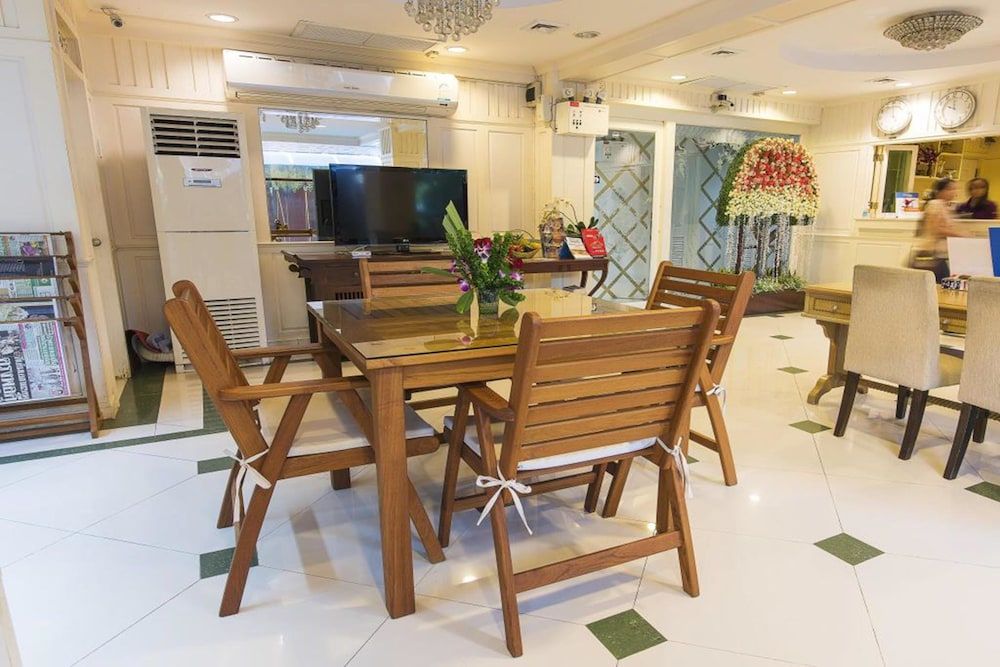 undefined Orchid Resort 6