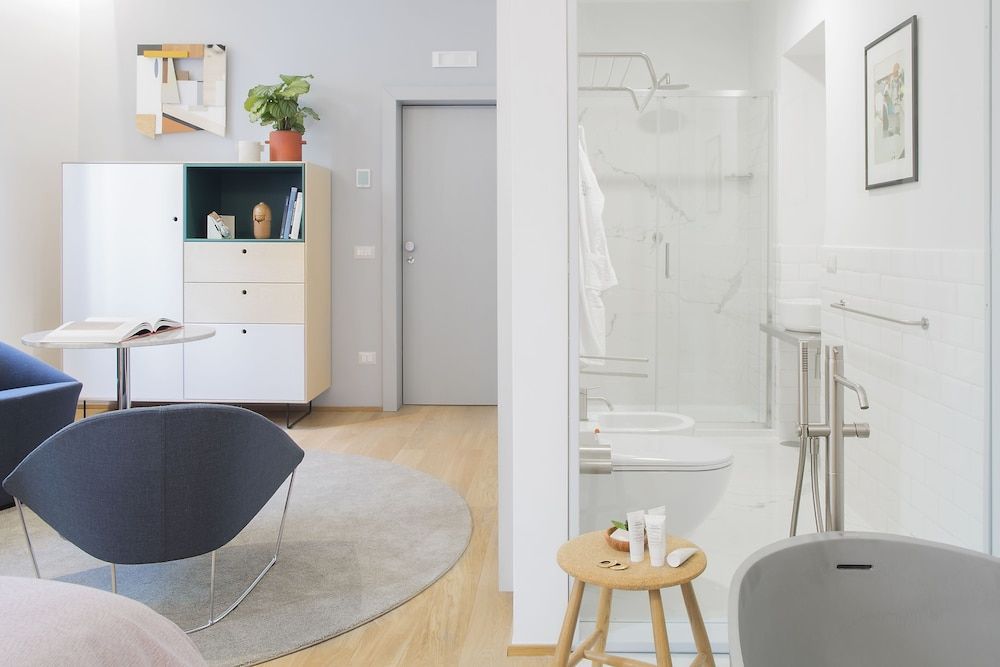 The Radical Hotel Luxury Double Room, 1 Queen Bed, City View 7