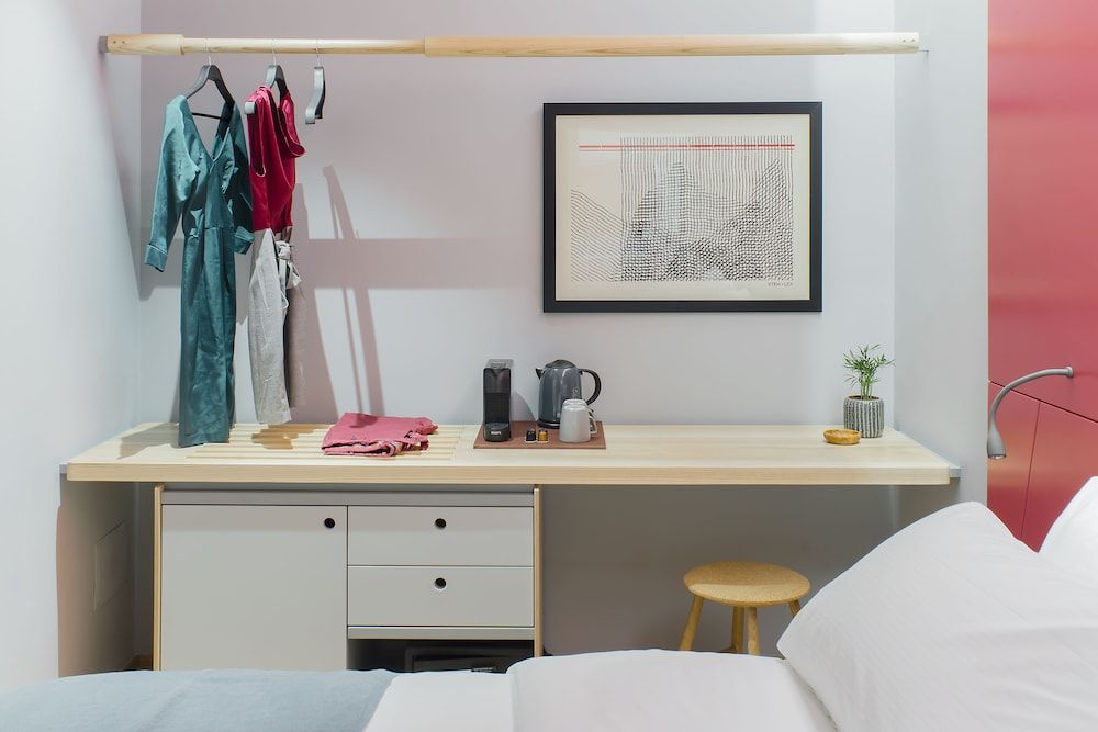 The Radical Hotel Superior Double Room, 1 Queen Bed, Courtyard View 6