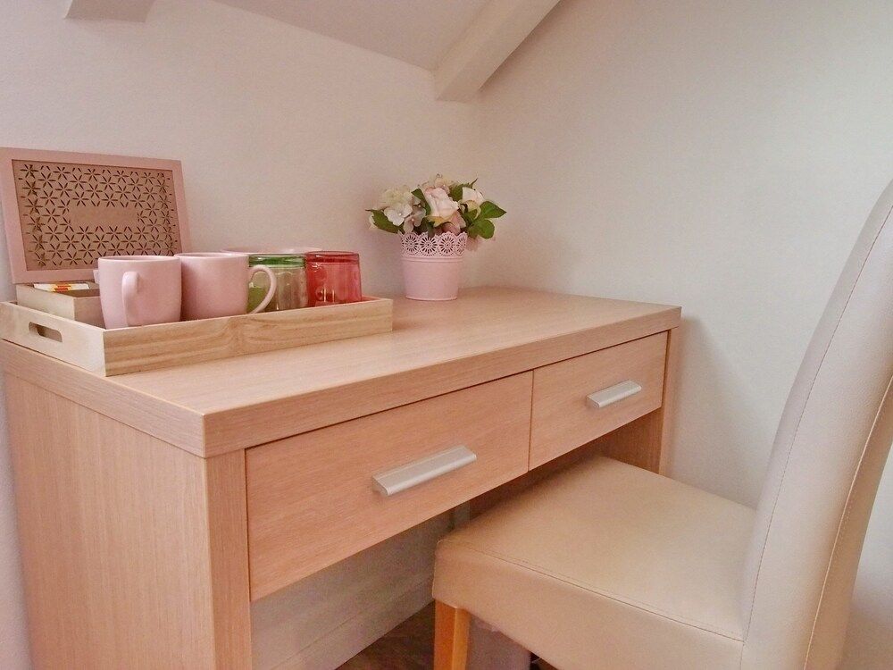 Apartments Ivušić Double Room, Sea View 5