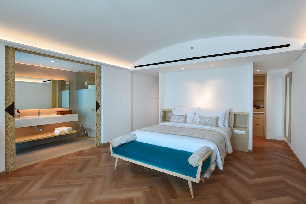 Ocean Suite