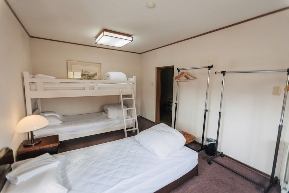 The Niseko Ski Lodge - Higashiyama Standard Quadruple Room, Shared Bathroom 4