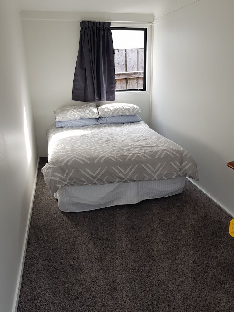 Tidewater Motel and Tourist Park - Hostel Double Room, Shared Bathroom 2