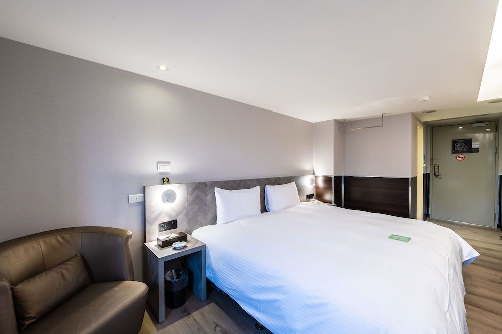 undefined HubHotel – Taipei Songshan Airport Branch 3