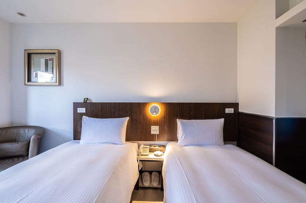 Standard Twin Room