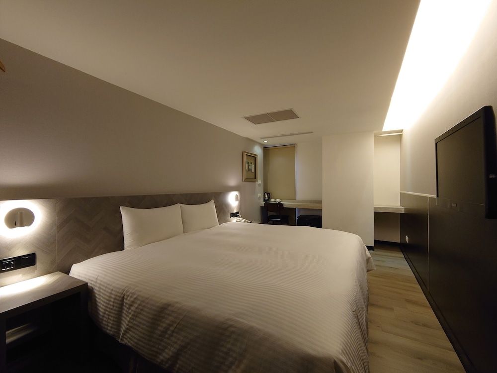 undefined HubHotel – Taipei Songshan Airport Branch