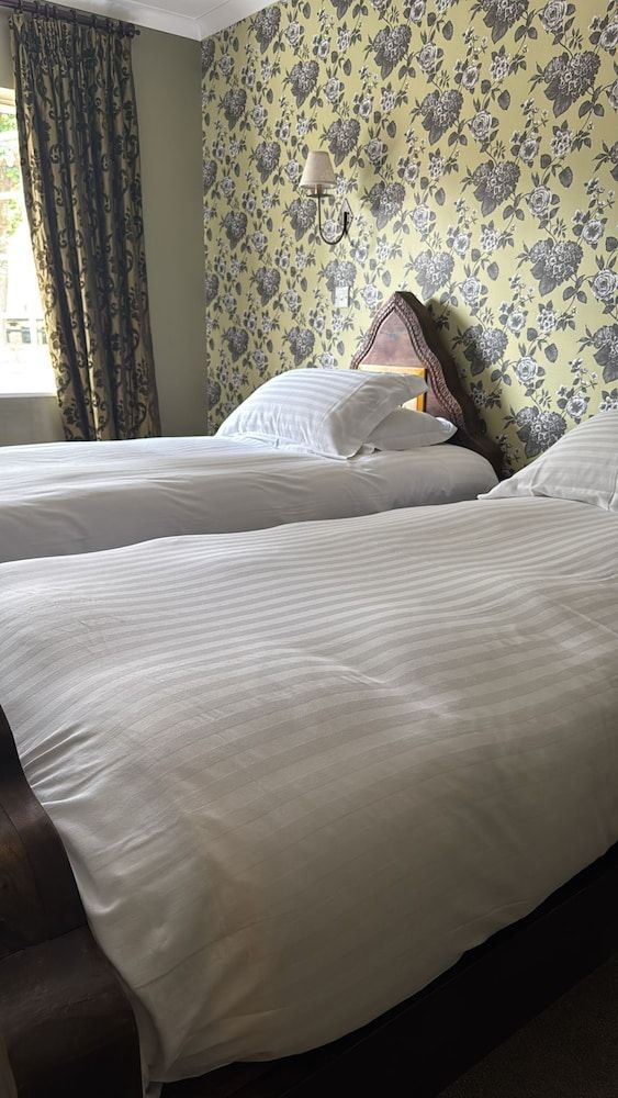 Elephant Hotel Classic Twin Room