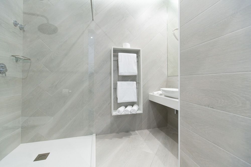 Grapple Hotel Comfort Double Room 2