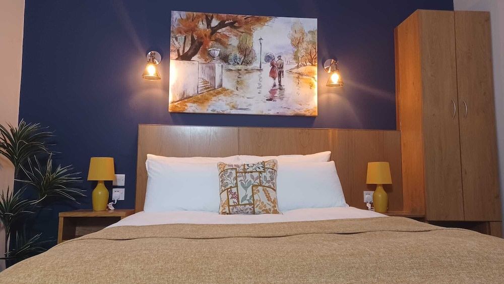 The Renishaw Double Room 18