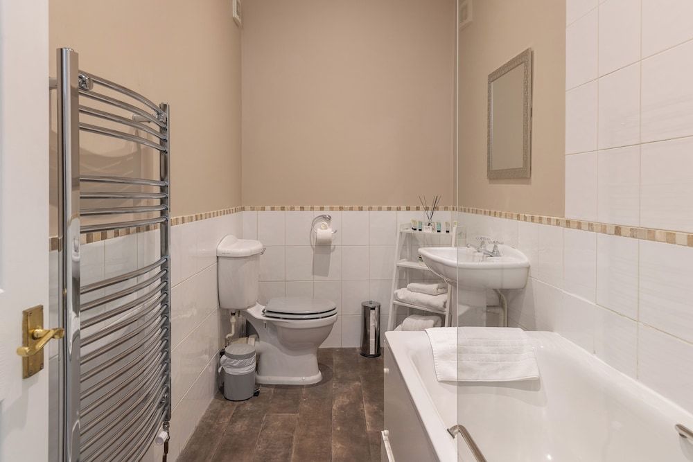 Hewitt's Restaurant & Rooms Superior Double or Twin Room, Ensuite 5