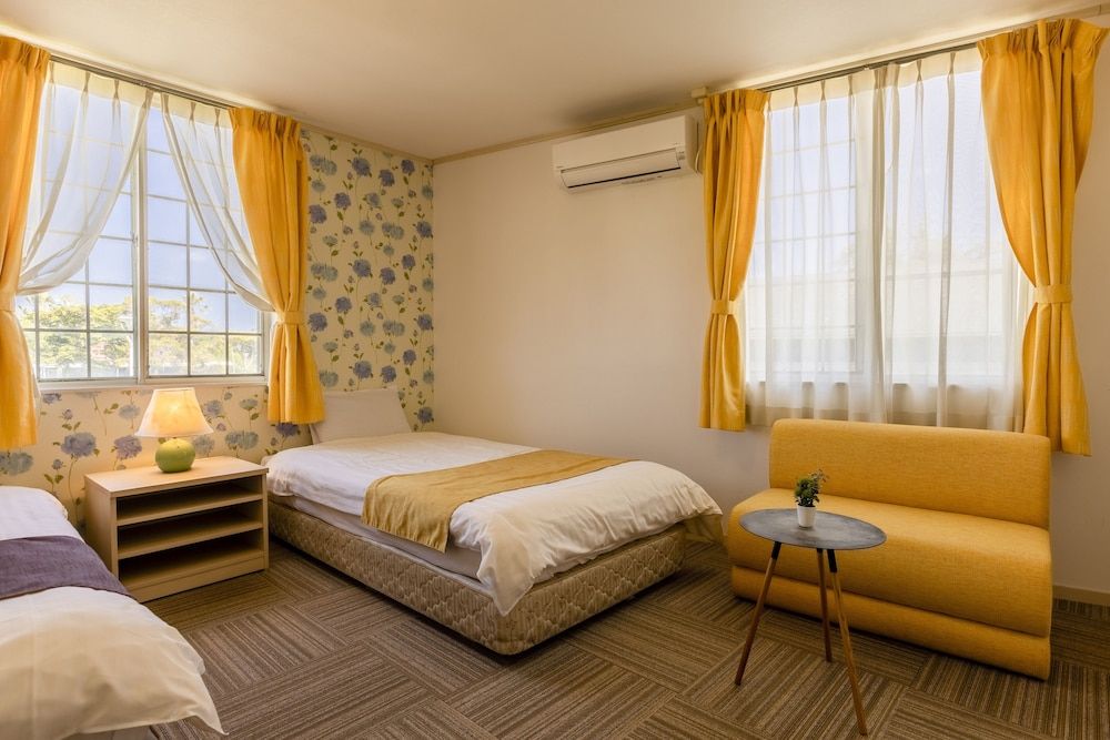 Business Twin Room, Non Smoking, Private Bathroom