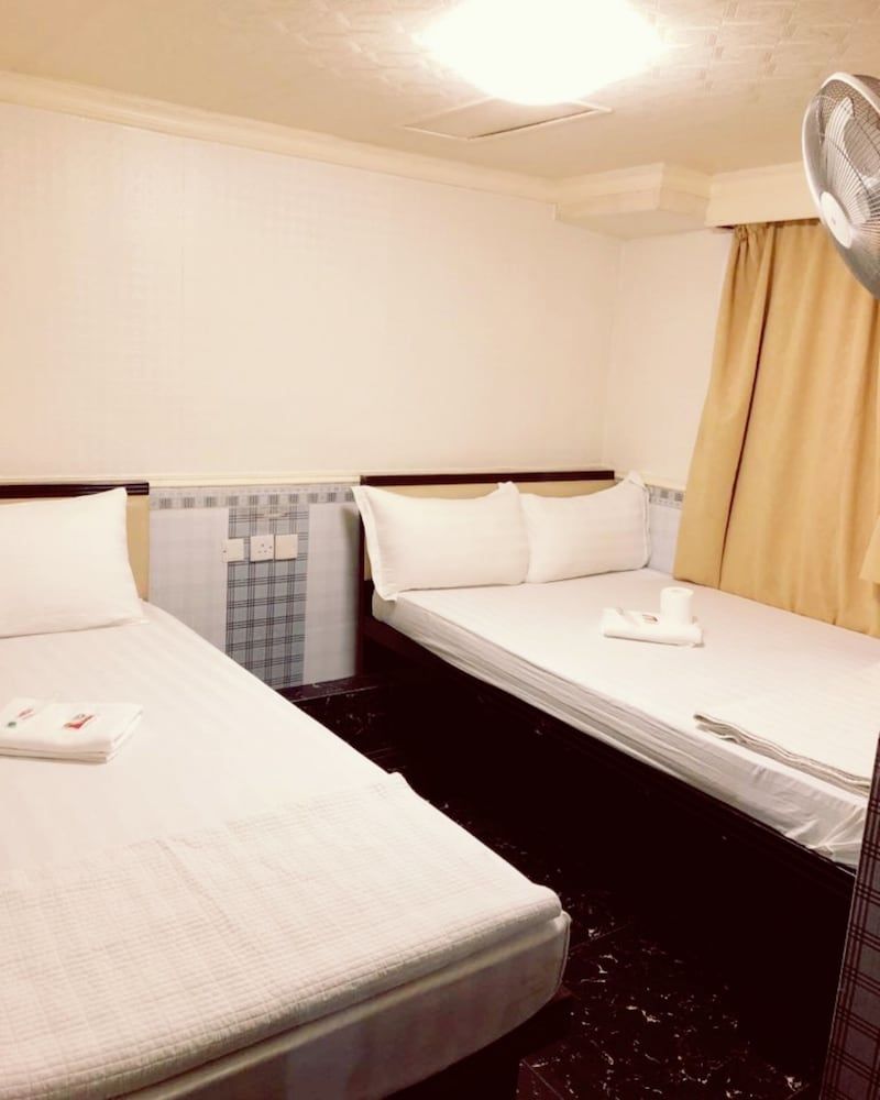 Taj Super Deluxe Comfort Triple Room, Multiple Beds, Non Smoking 3