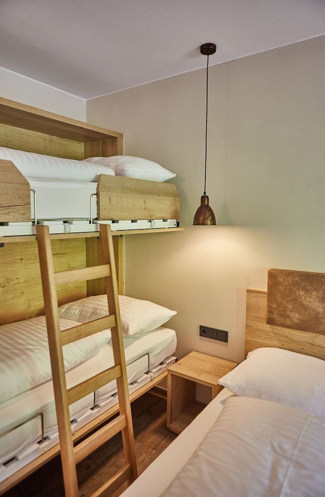 Apartment (Appartement)