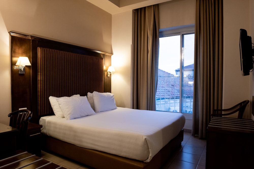 Gloria Hotel Standard Single Room 2