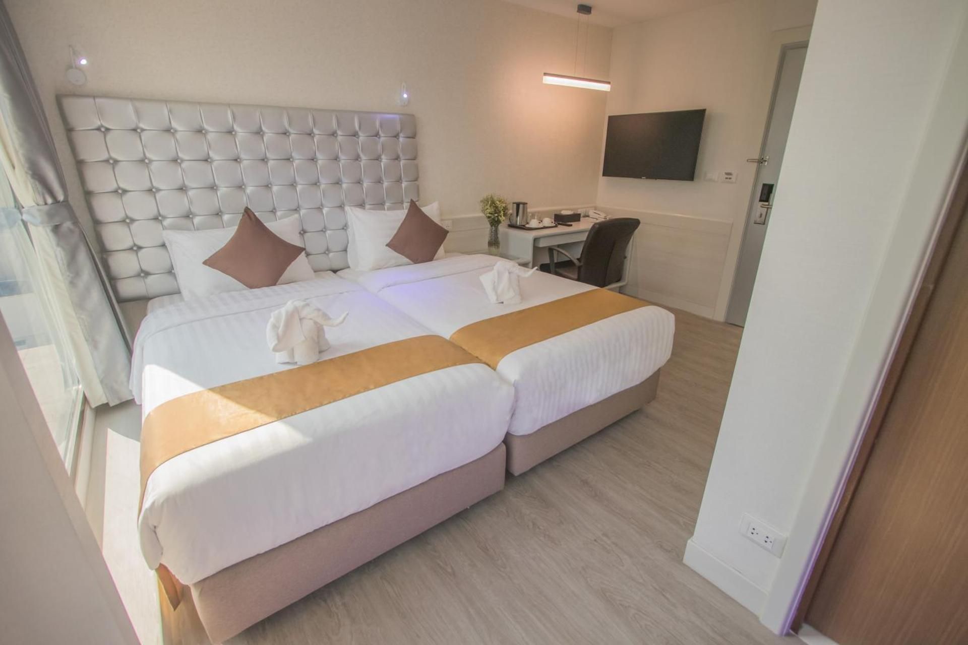 undefined Justice Hotel 3