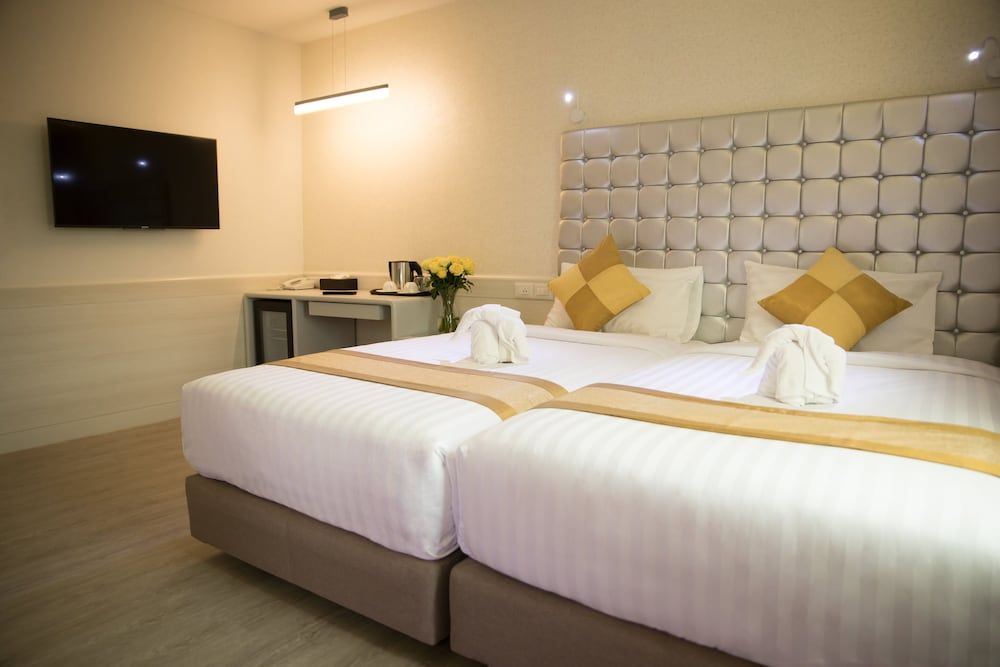 undefined Justice Hotel