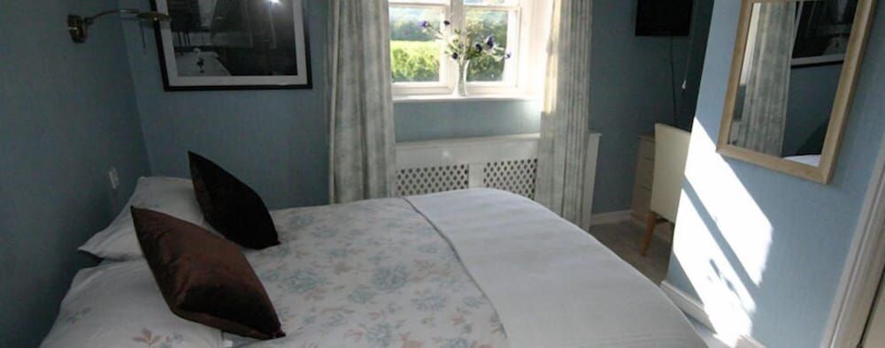 Lulus Double Room 3