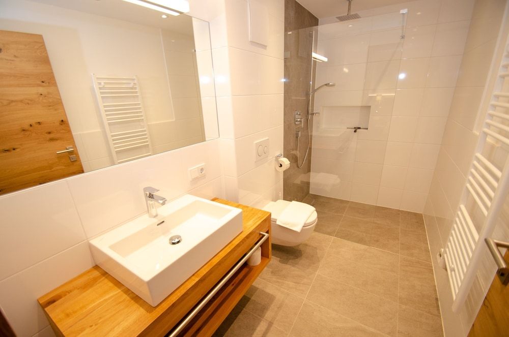 Finest Villa Zell am See Exclusive Apartment (incl. cleaning fee, linen, city tax) 14