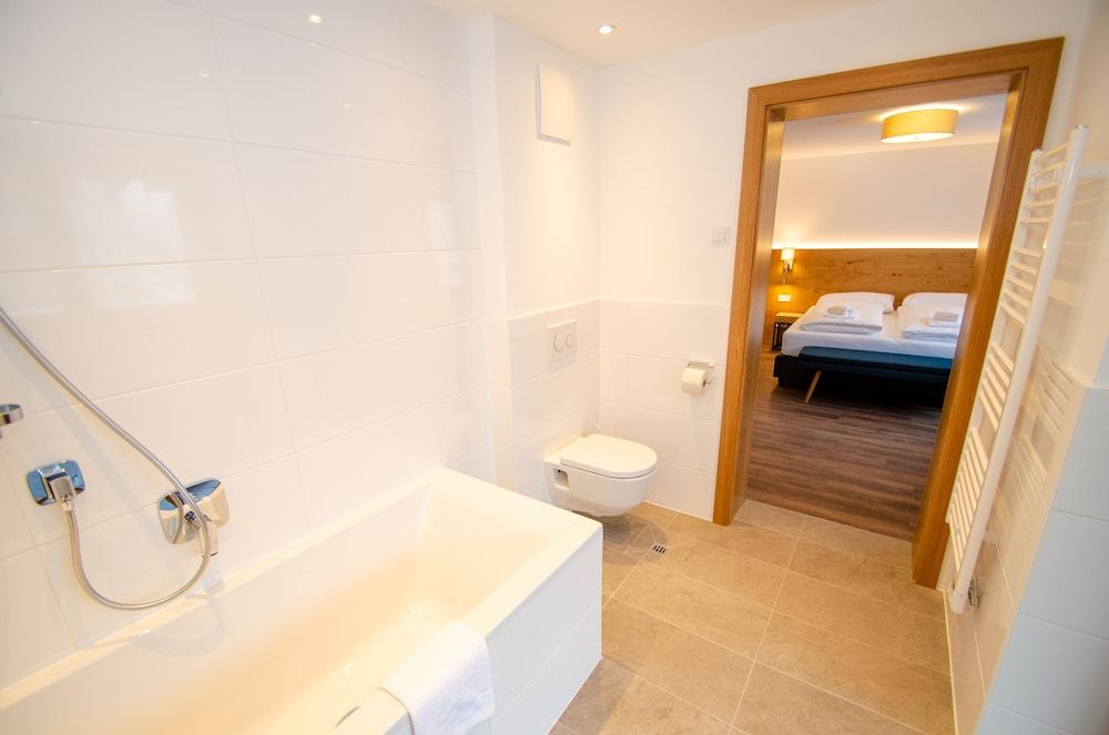 Finest Villa Zell am See Exclusive Apartment (incl. cleaning fee, linen, city tax) 18