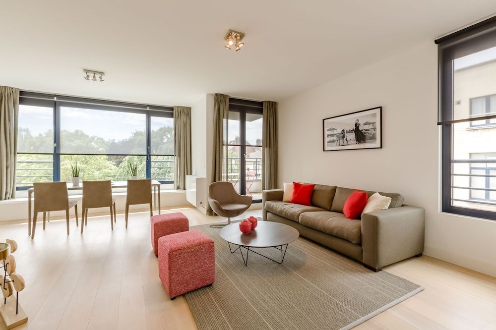 undefined The Livorno 5