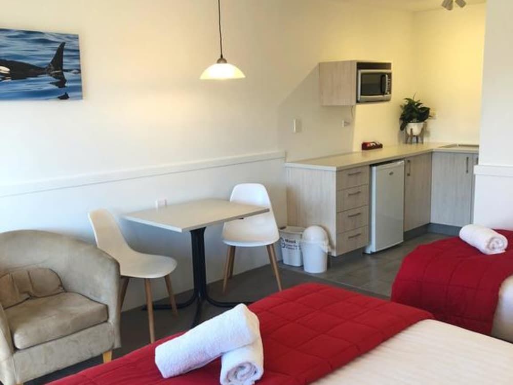 Kitchenette