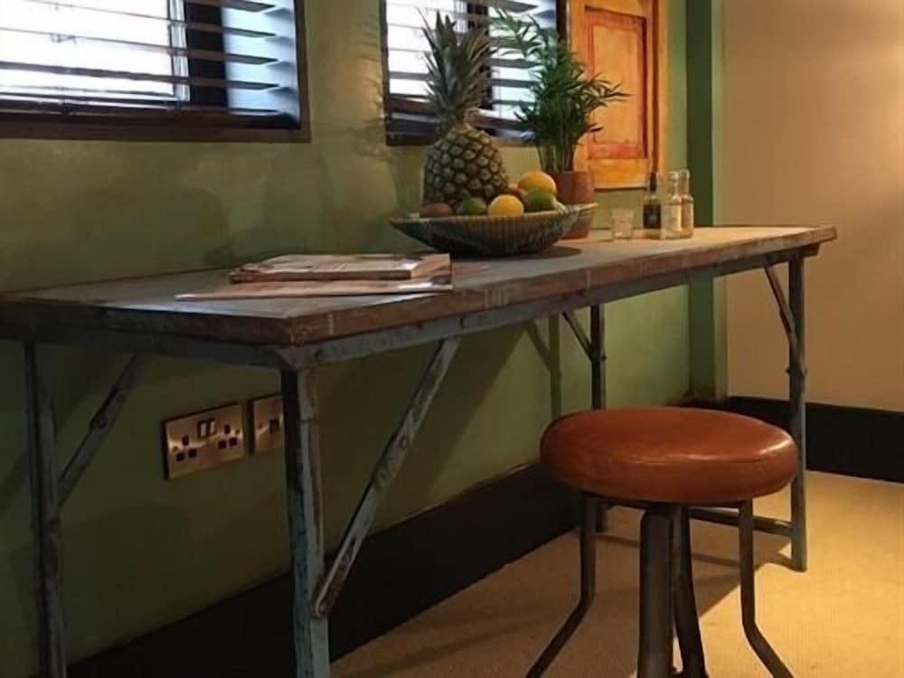 undefined Charter House 5