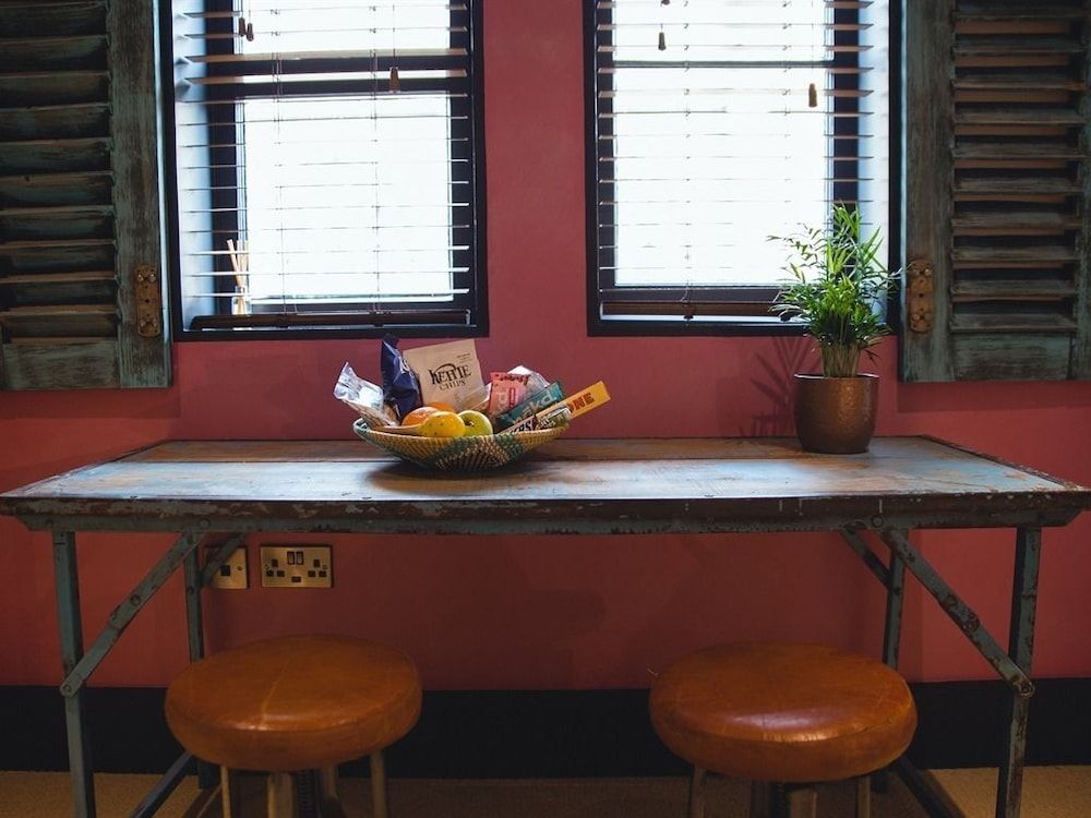 undefined Charter House 6