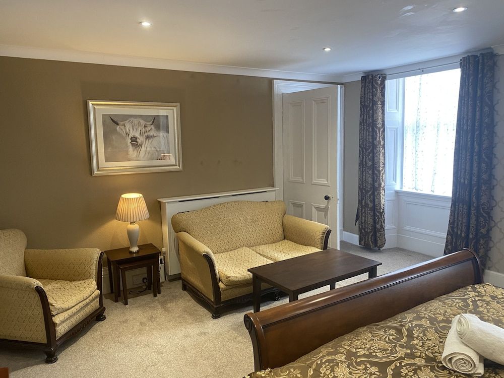 Ernespie House Hotel