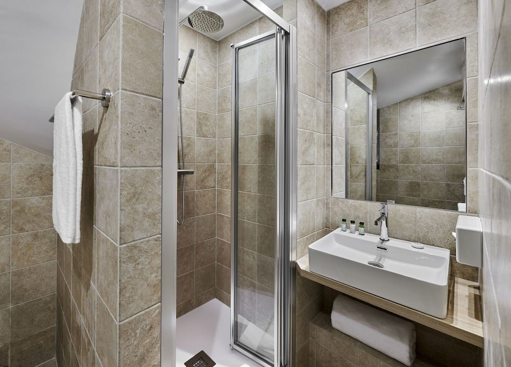 Hotel Le Suquet Cannes Classic Double Room 2