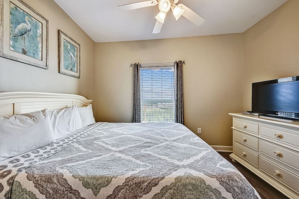 Condo, 1 Bedroom, Balcony, Ocean View (1705 W)