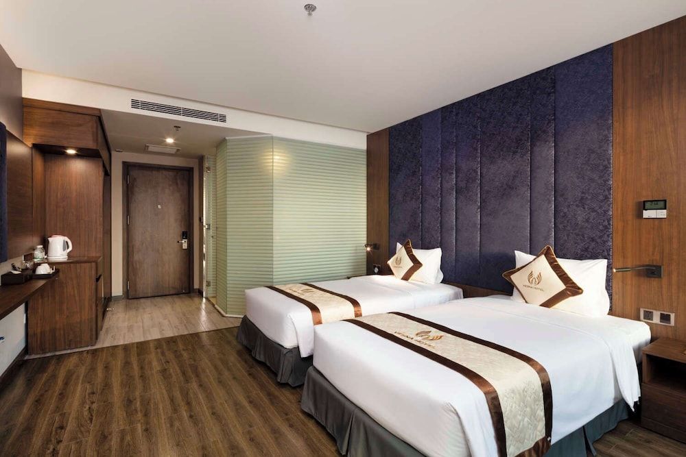 Premier Room, 2 Twin Beds, City View