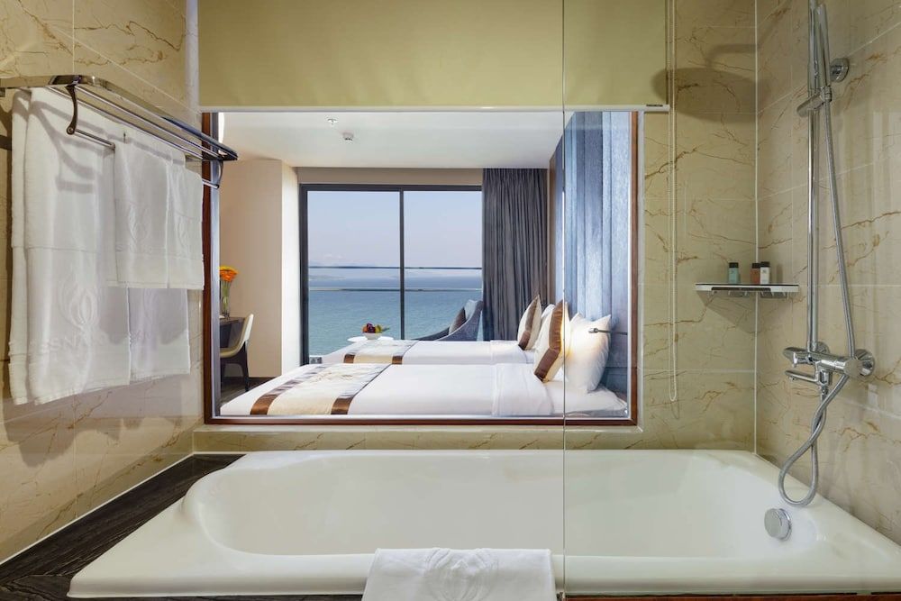 Premier Room, 2 Twin Beds, Ocean View