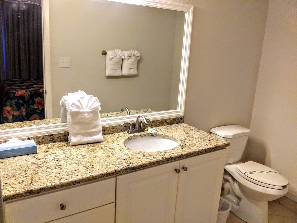 undefined Grand Lake Resort