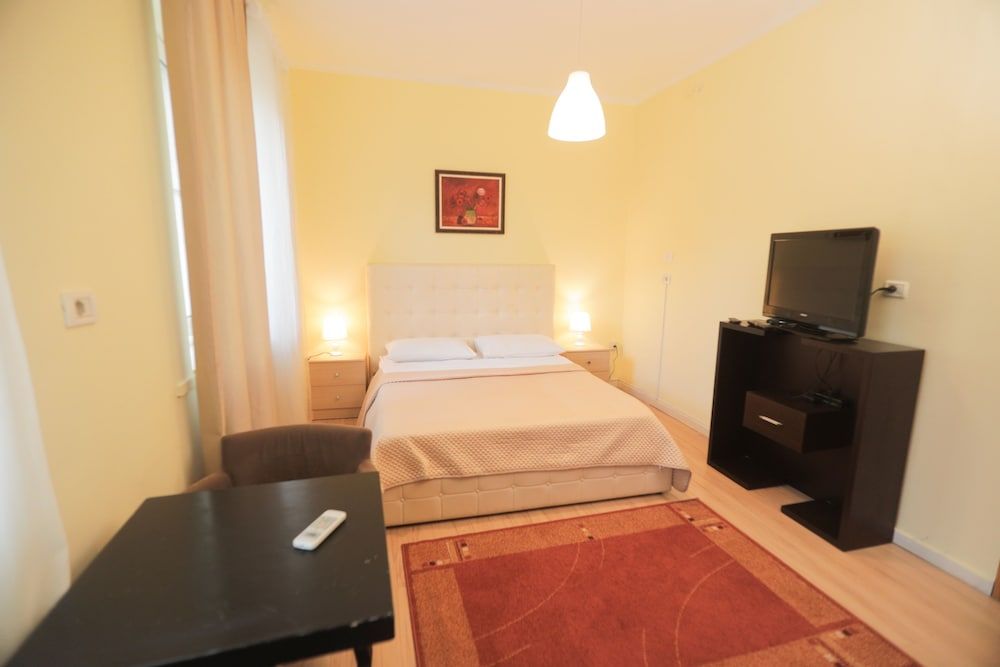 Basic Double Room