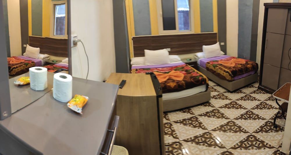 The Emerald Hotel Standard Double Room 12