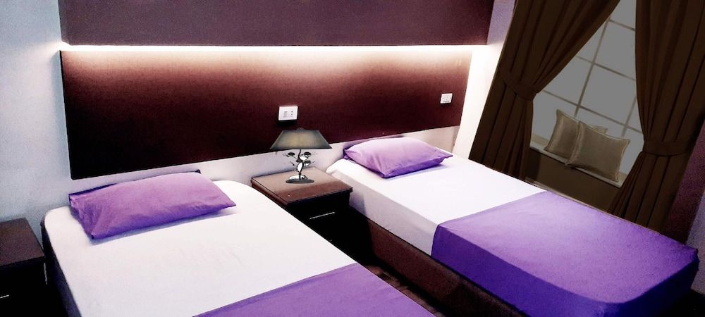 The Emerald Hotel Standard Double Room 6