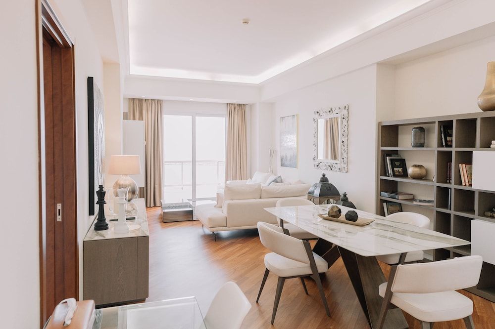 MY WAY HOTEL & EVENTS Executive Suite 3