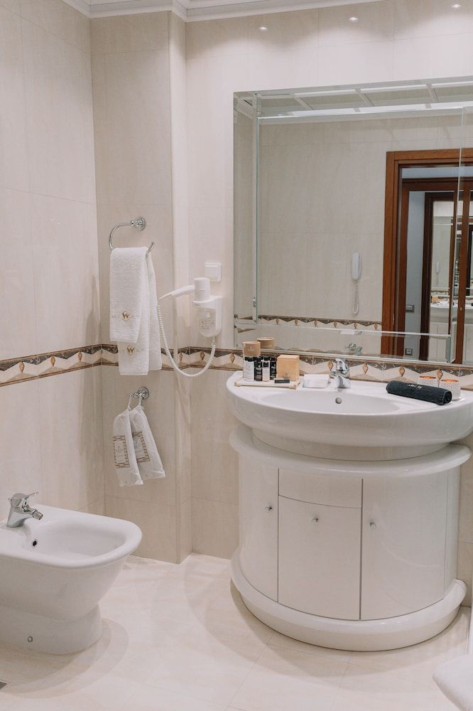 MY WAY HOTEL & EVENTS Executive Suite 9