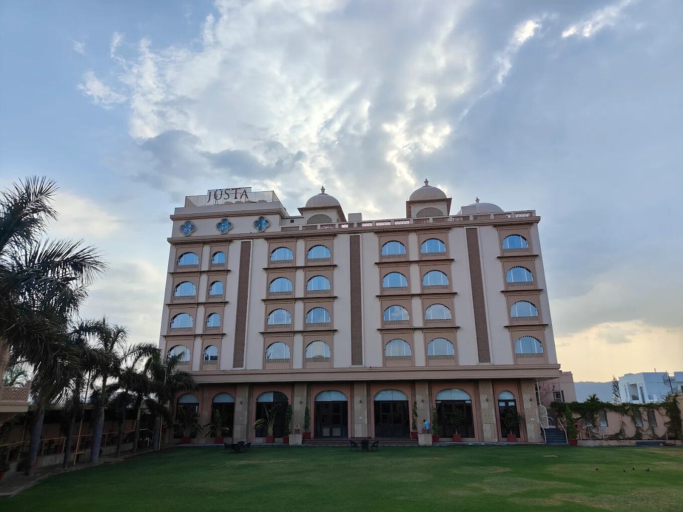 undefined juSTa Ssatva Resort & Convention Centre