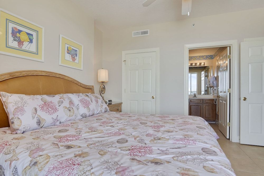 Condo, 2 Bedrooms, Balcony, Ocean View (704)