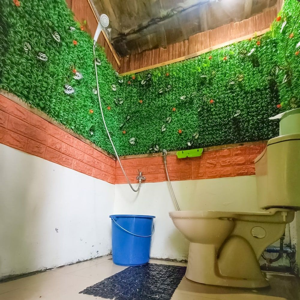 Caliraya Ecoville Recreation and Farm Resort Premium Cabin 3