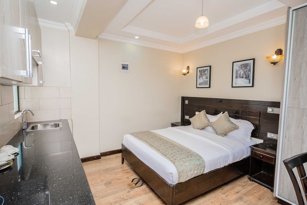 undefined Hemak Suites 4