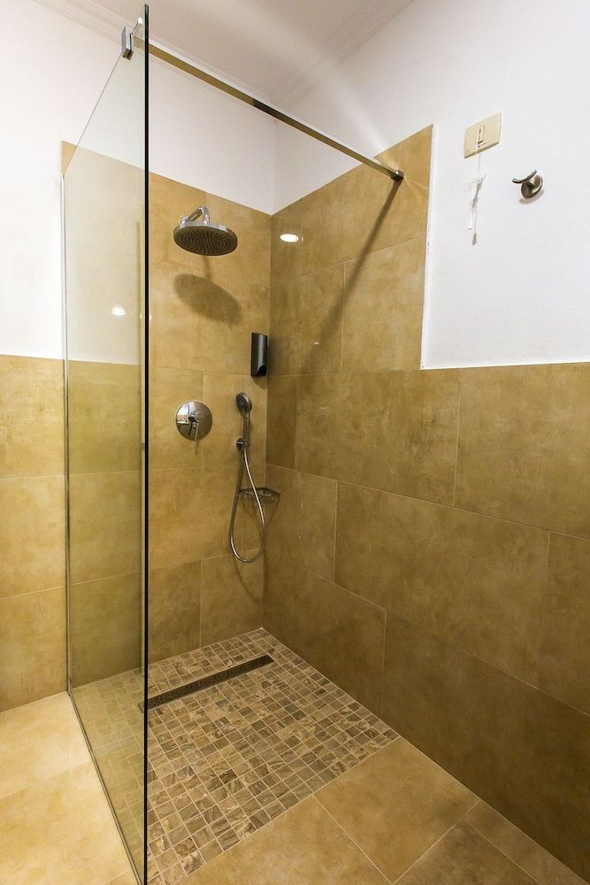 Ave Alba Twin Room, Balcony, City View (4*) 8